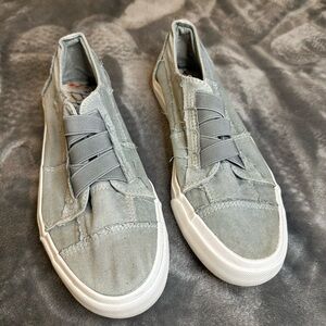 Blowfish slip on sneakers